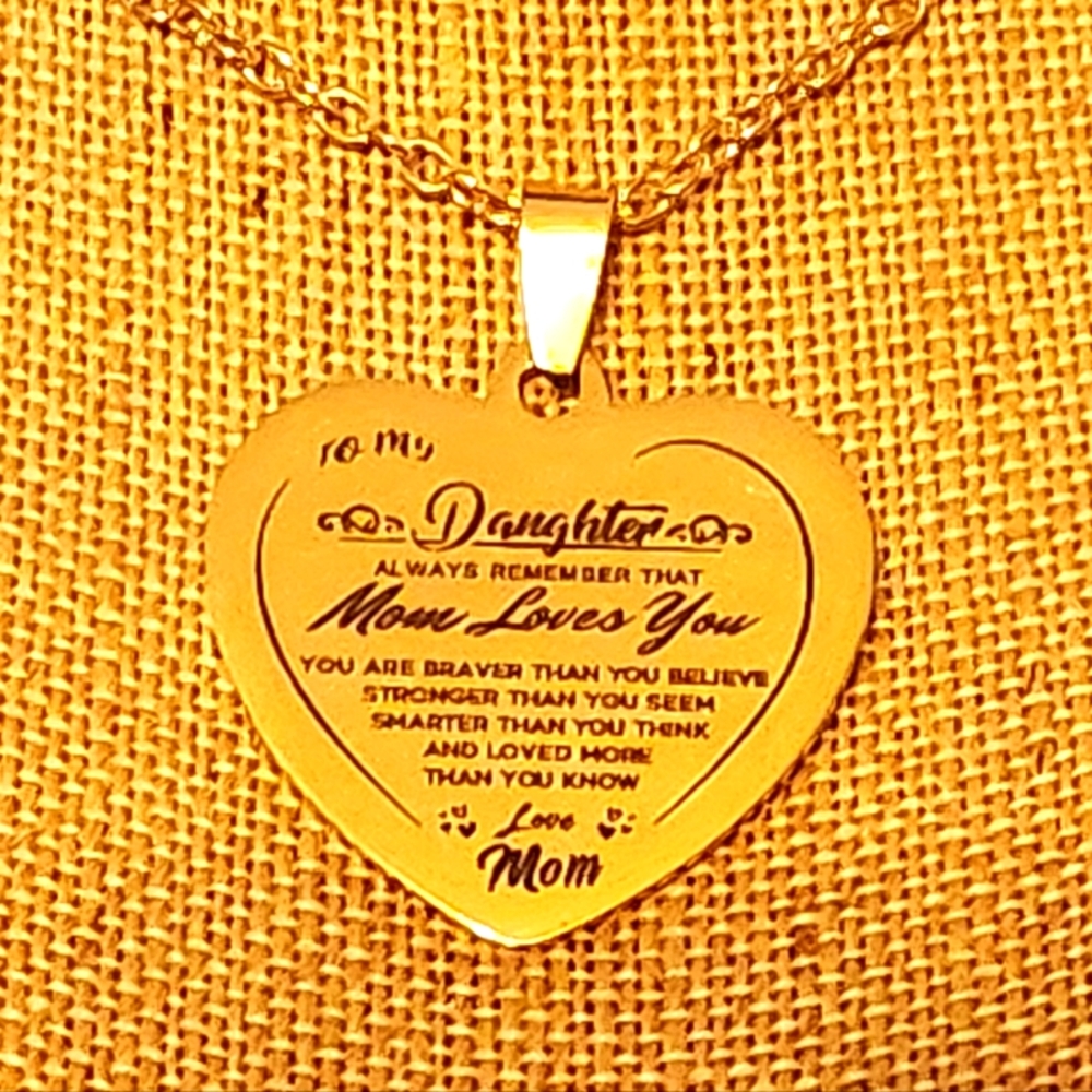 Simple Golden Heart Pendant Necklace - Picture 3 of 4